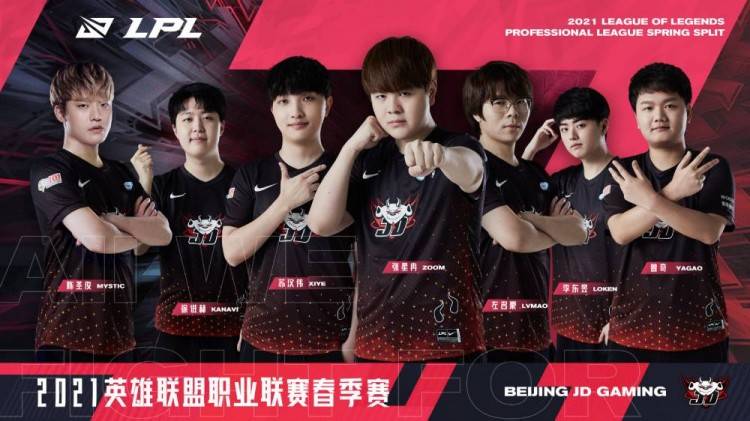 在当今足球 在当今足球